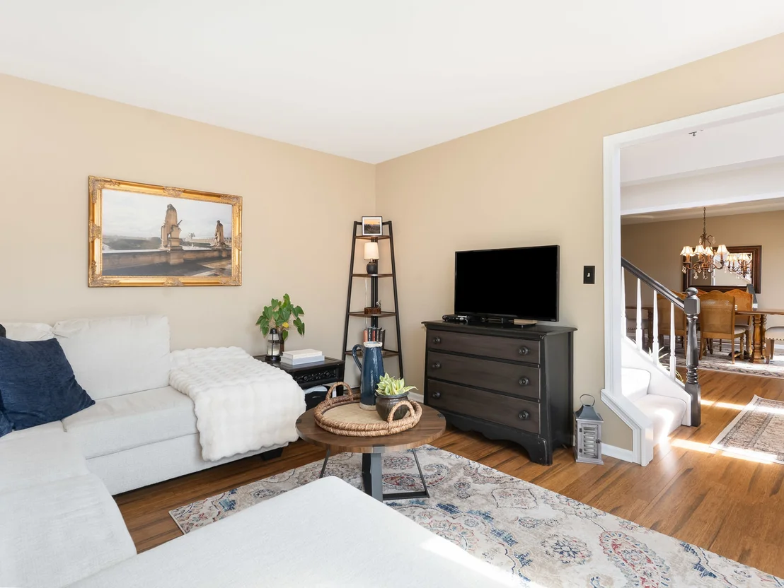 Photo of 2209 Irvine Lane