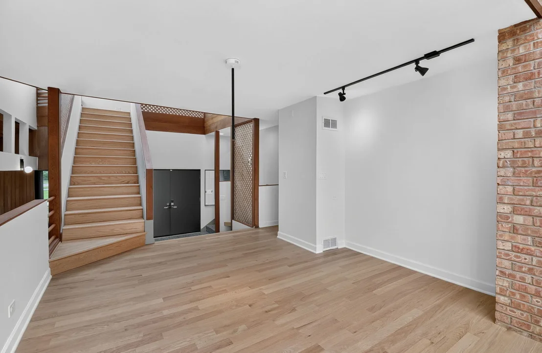 Photo of 42 Royal Vale Drive