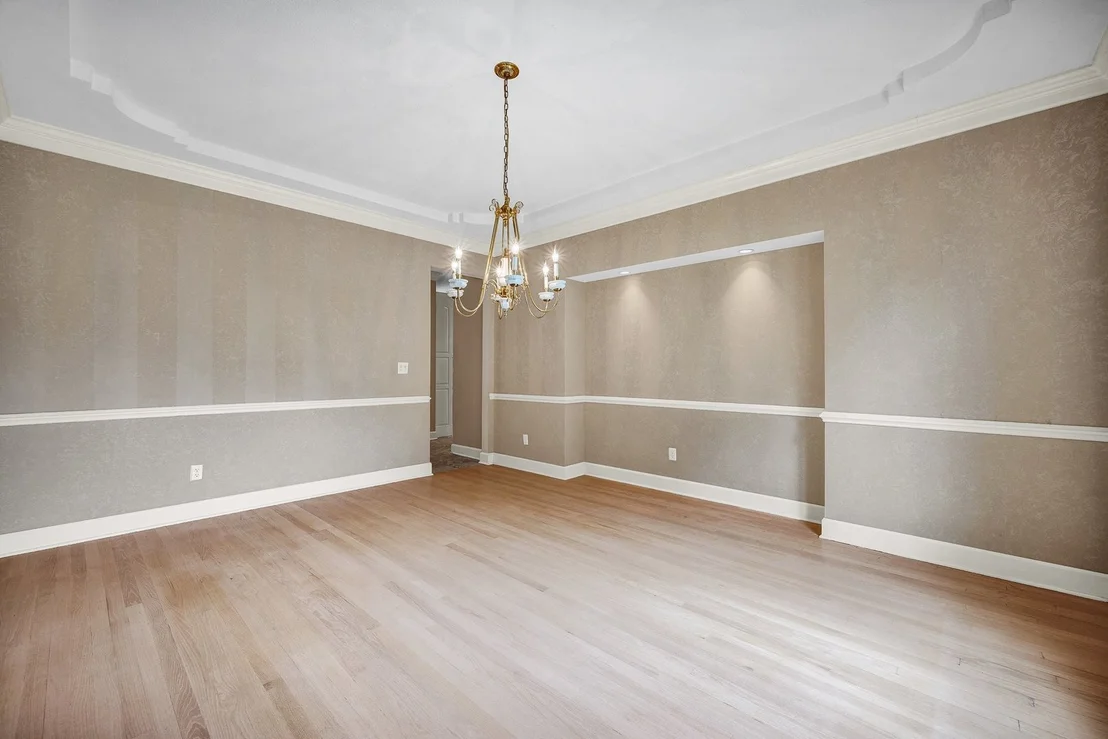 Photo of 2109 Hackberry Road