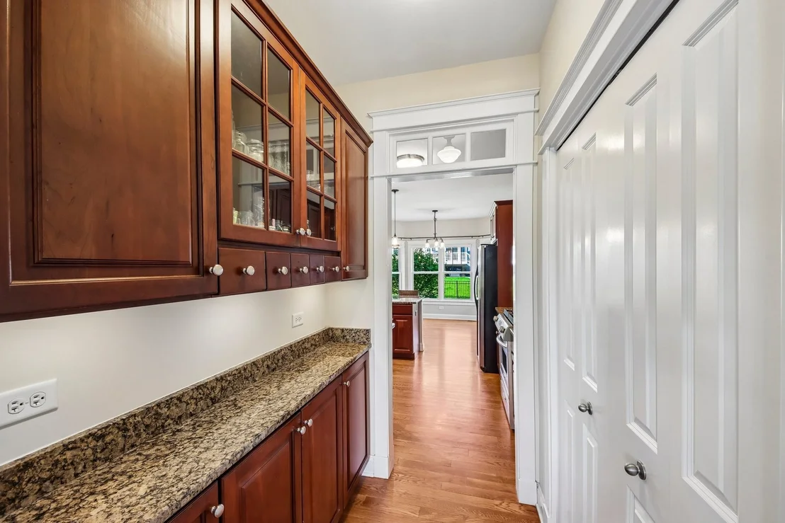 Photo of 834 Citizen Avenue