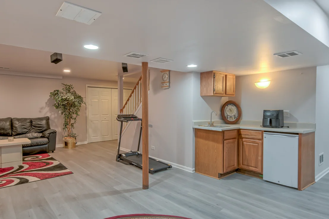 Photo of 1094 Vista Drive