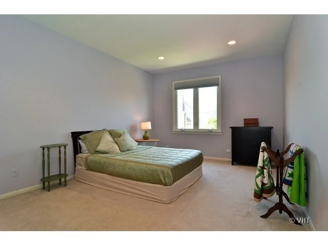 Photo of 878 Bristol Drive