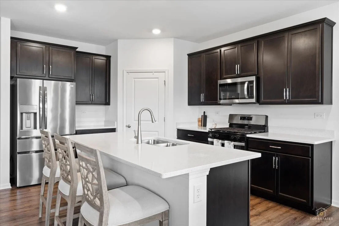 Photo of 695 Kentshire Circle