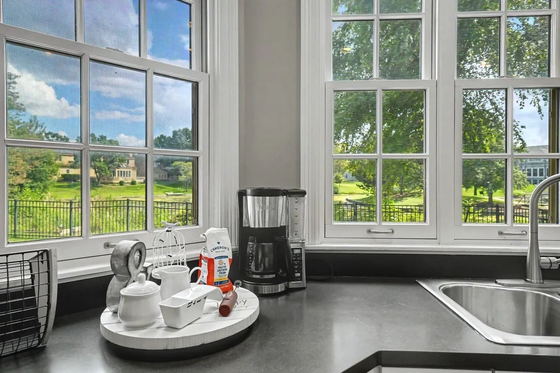 Photo of 2801 Valley Brook Drive