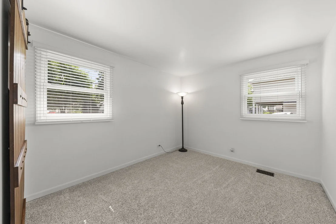 Photo of 2304 Meadow Drive