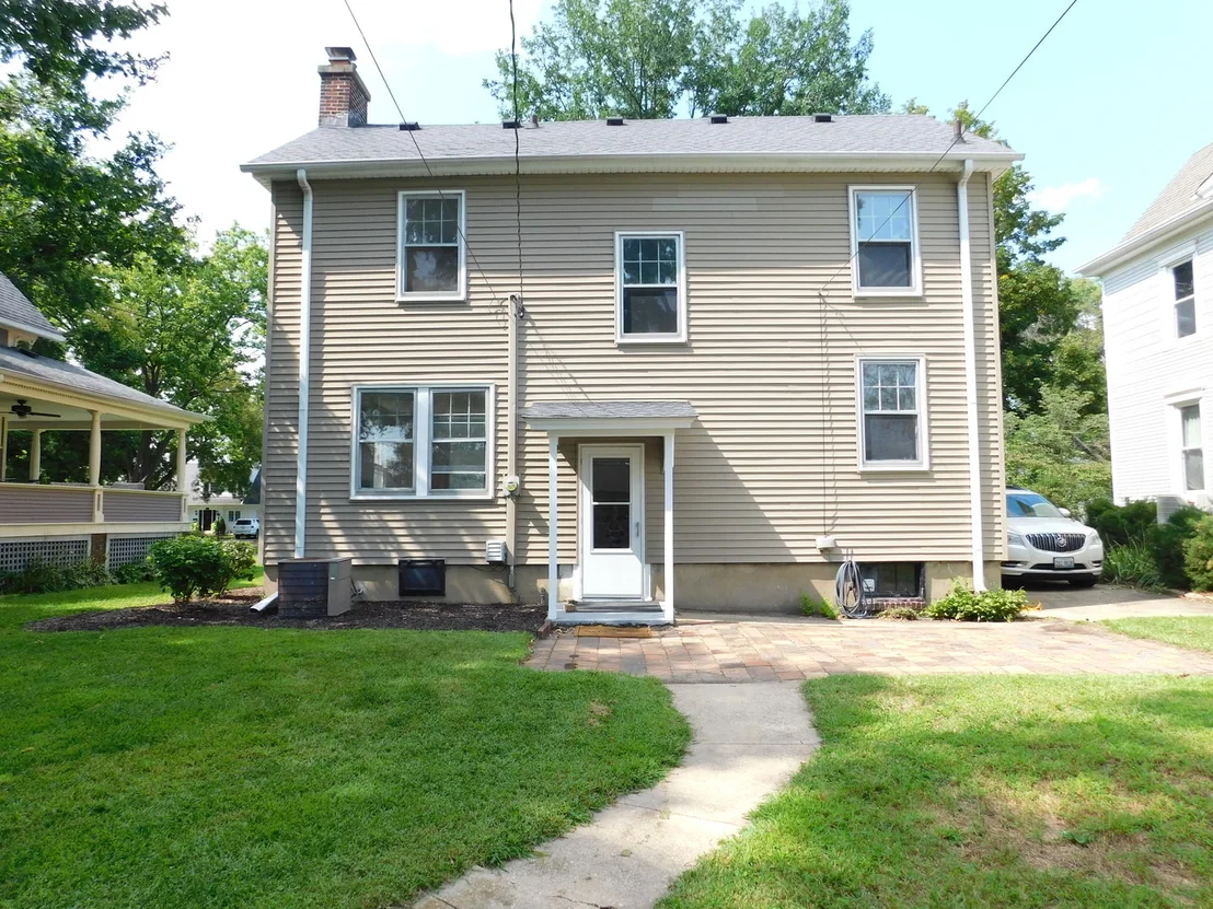 Photo of 1409 Ottawa Avenue
