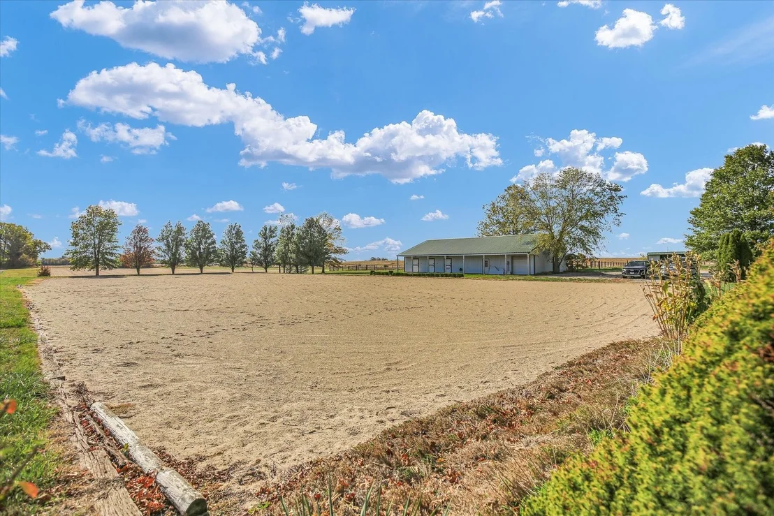 Photo of 561 County Road 700 N