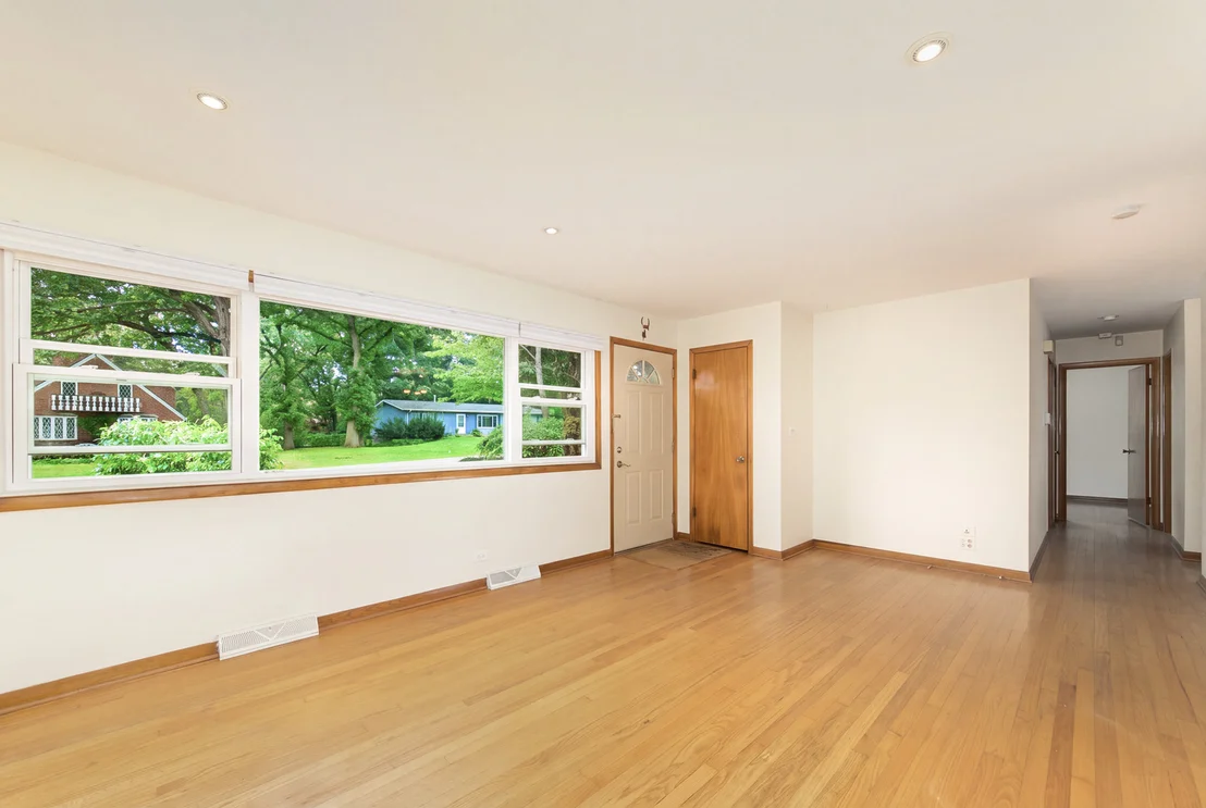 Photo of 1814 Grandview Drive