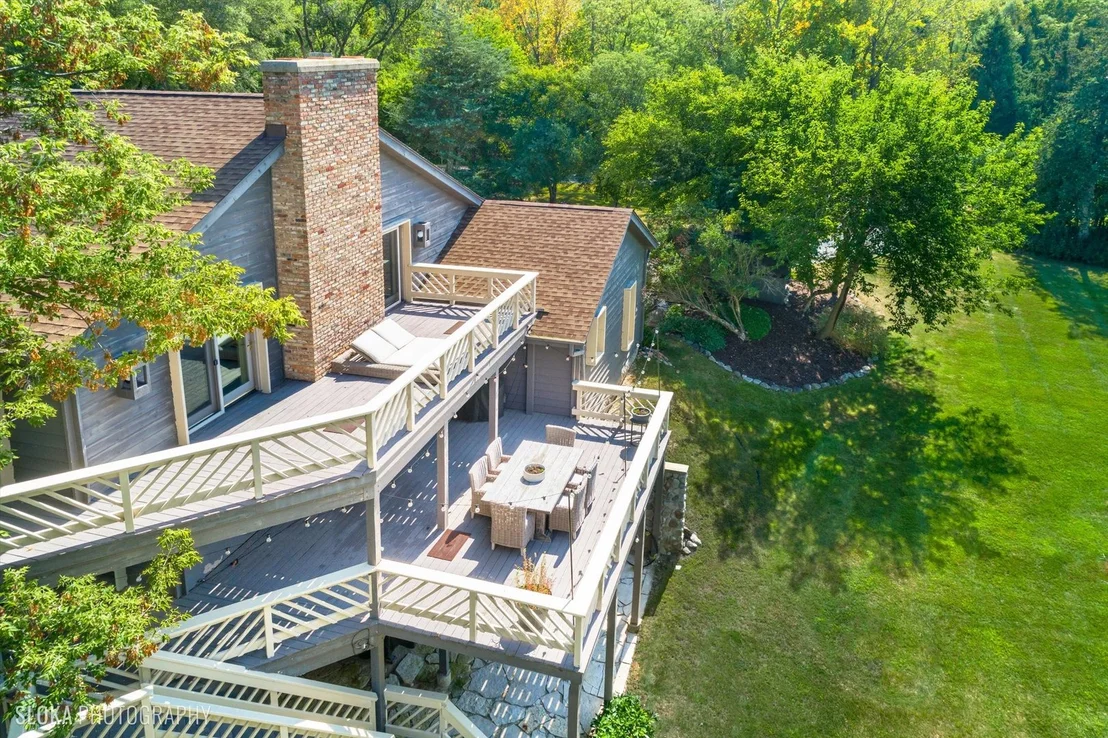 Photo of 255 Indian Trail Road