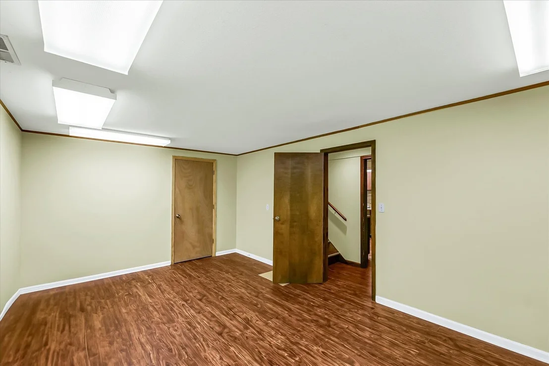 Photo of 4111 Farhills Drive
