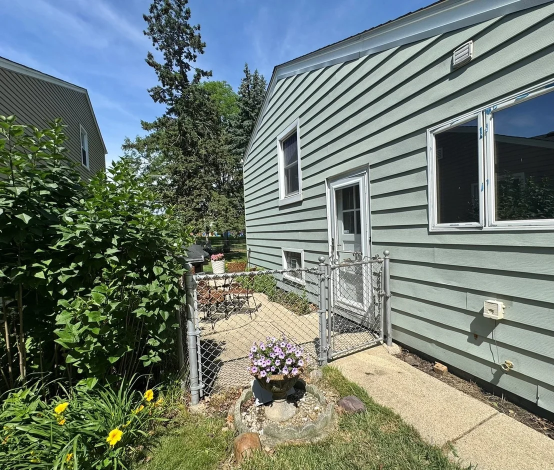 Photo of 960 Alfini Drive