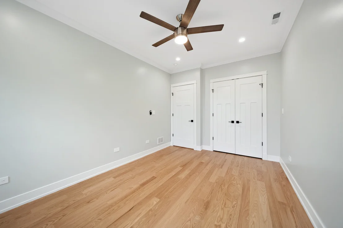 Photo of 5347 N Bernard Street