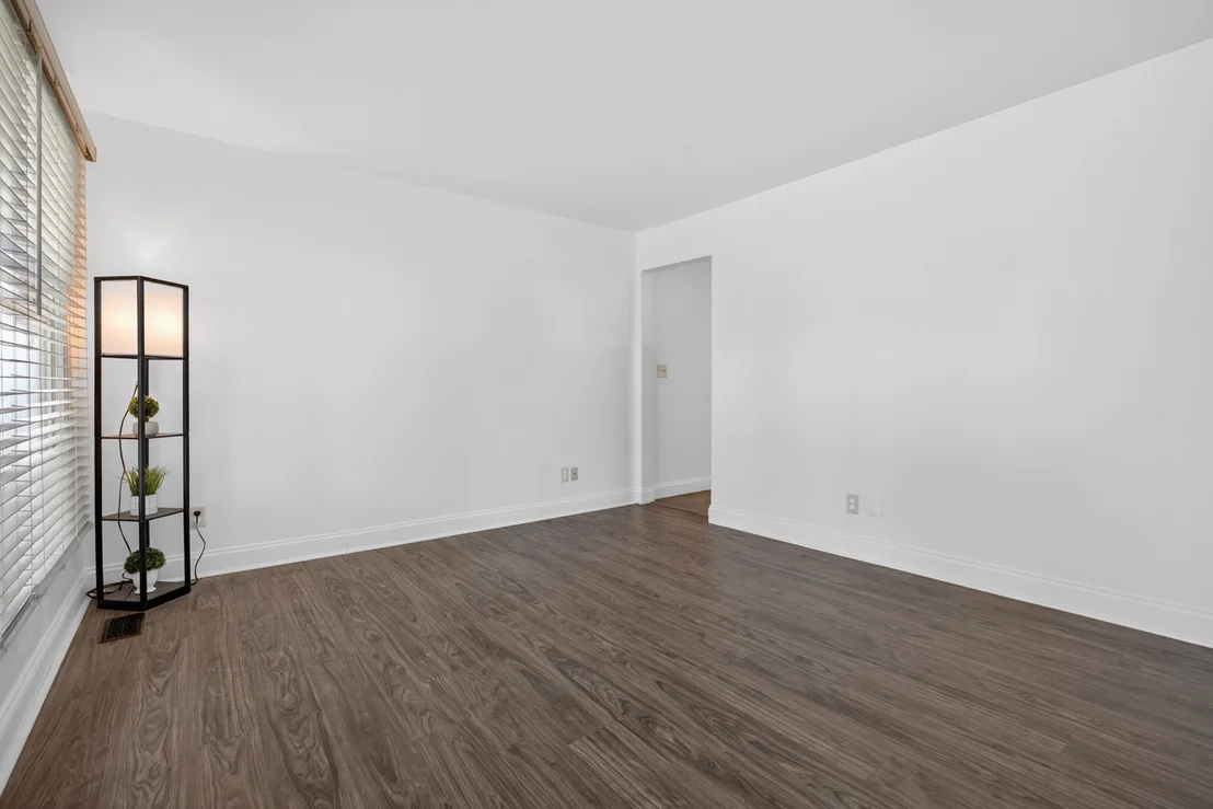 Photo of 1411 Dillon Drive