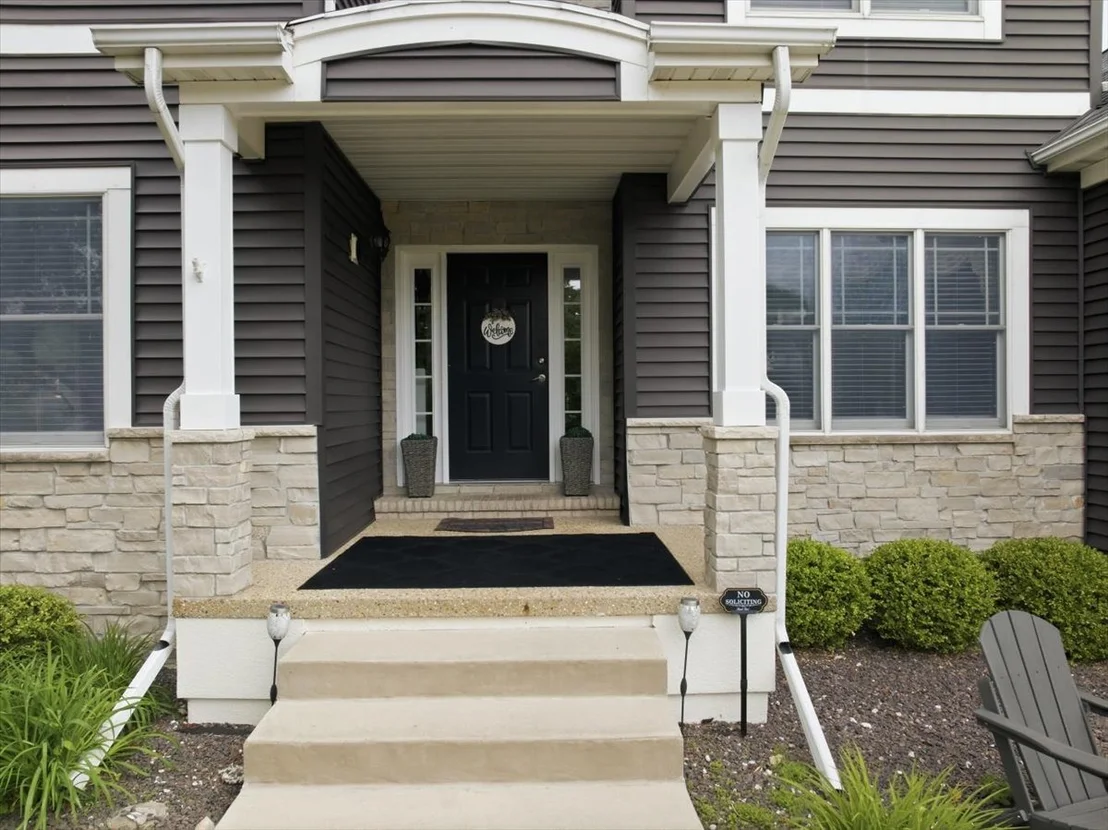 Photo of 41 Pebblebrook Court
