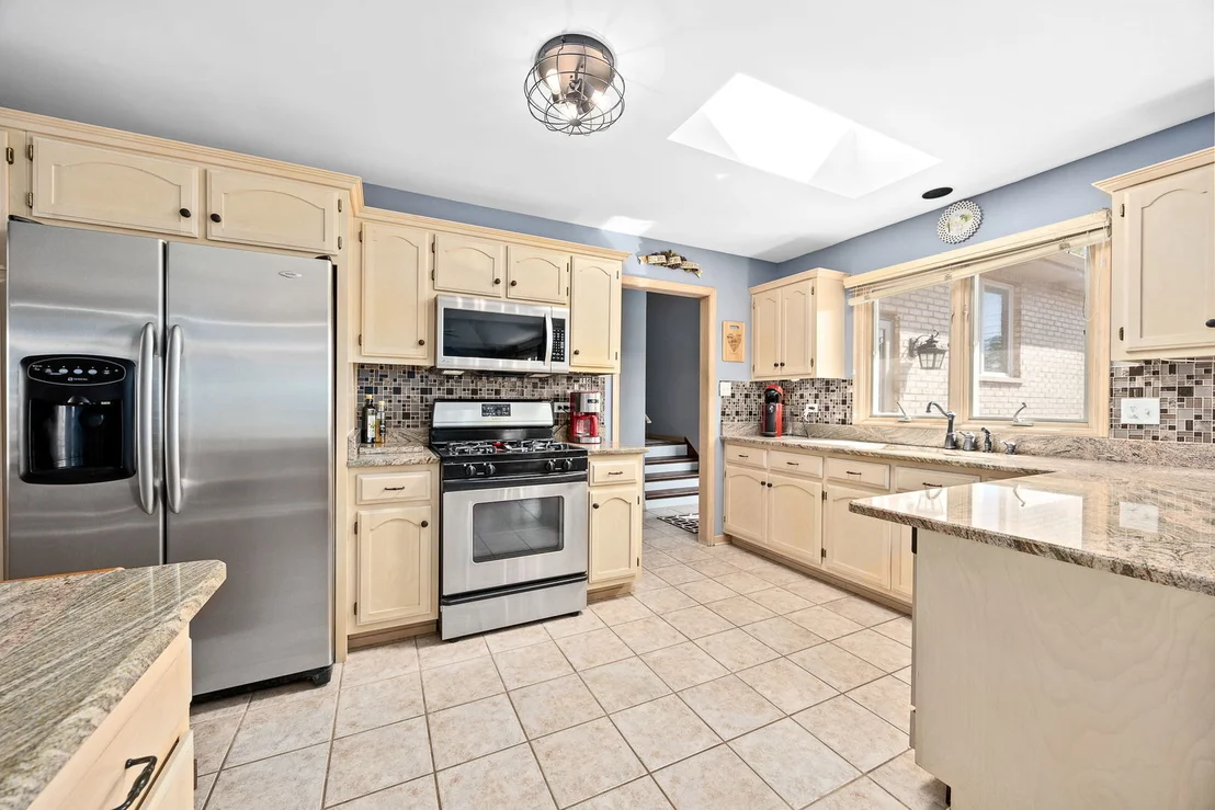 Photo of 13201 Meadow Hill Lane