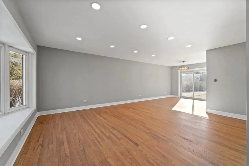 Photo of 2017 E Seneca Lane