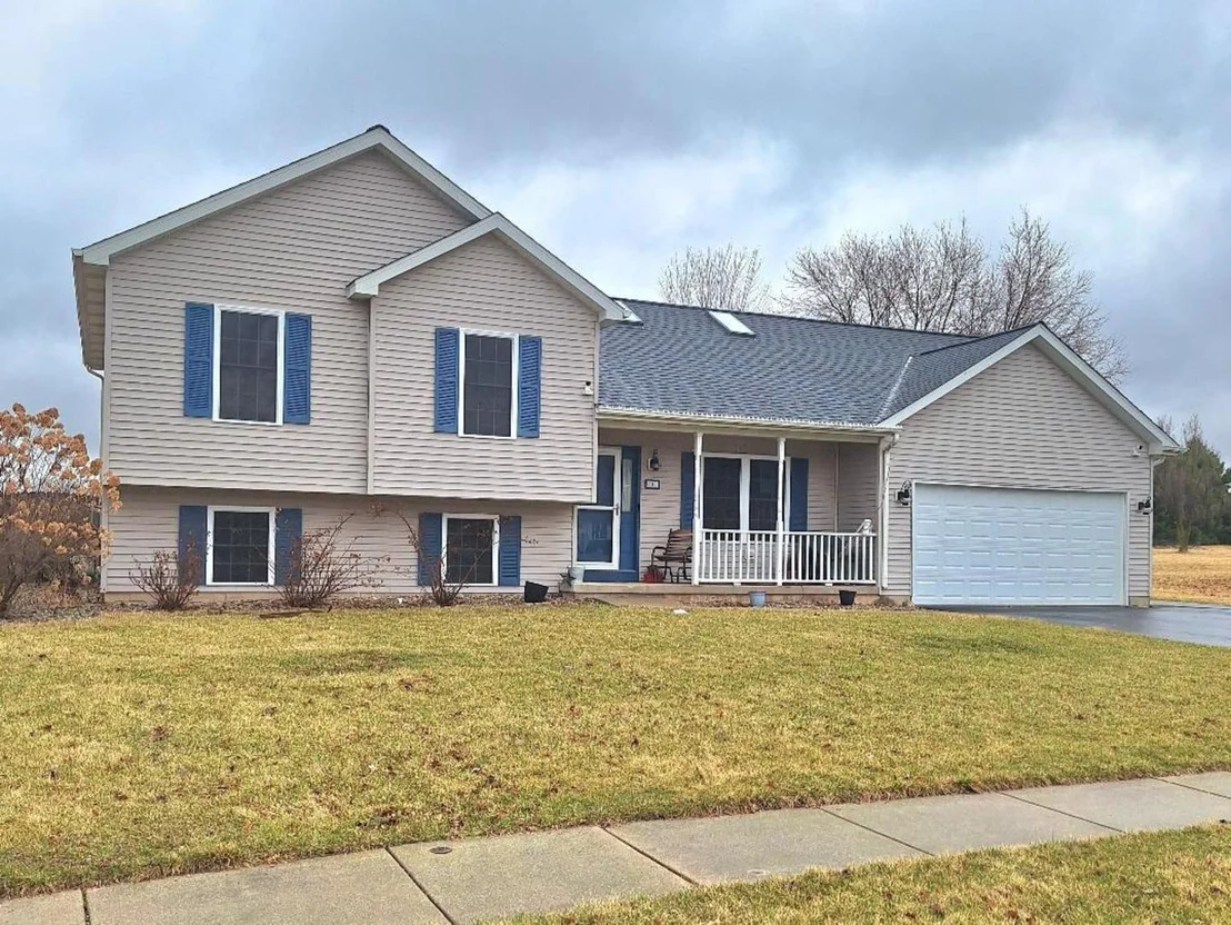 Photo of 602 Sandra Street