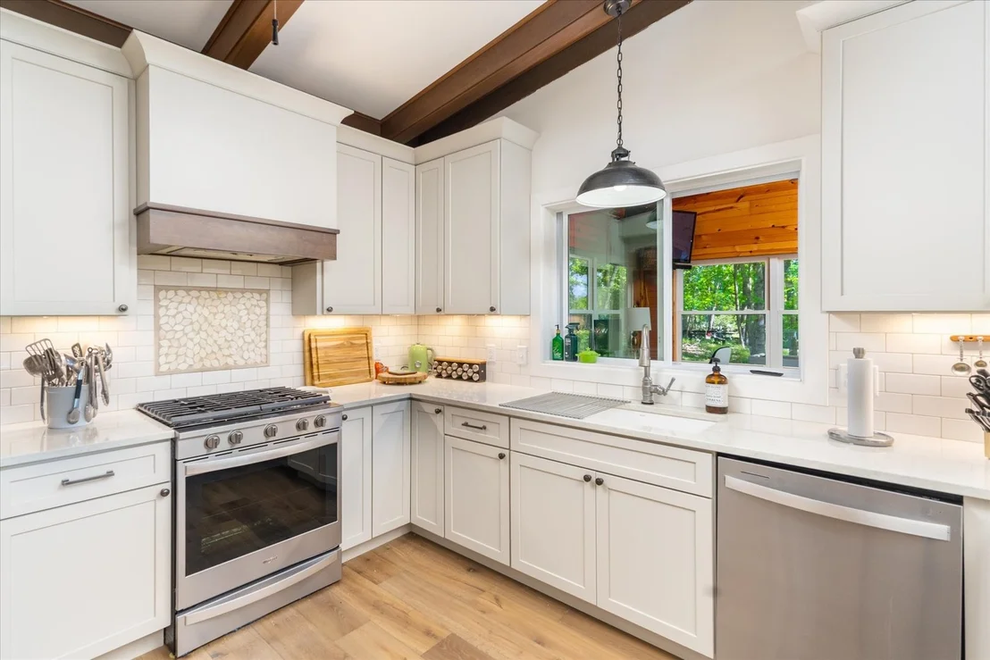 Photo of 1127 Loganberry Lane