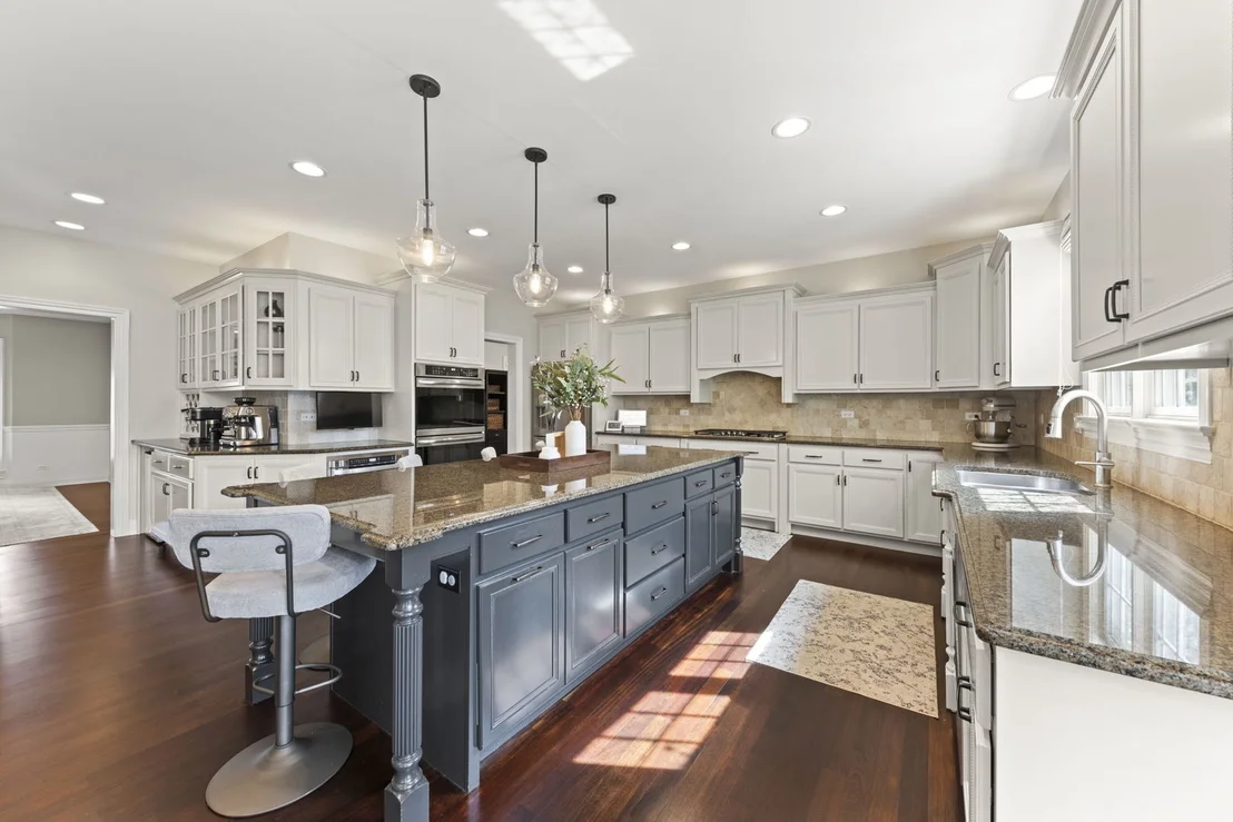 Photo of 671 SHEFFIELD Circle