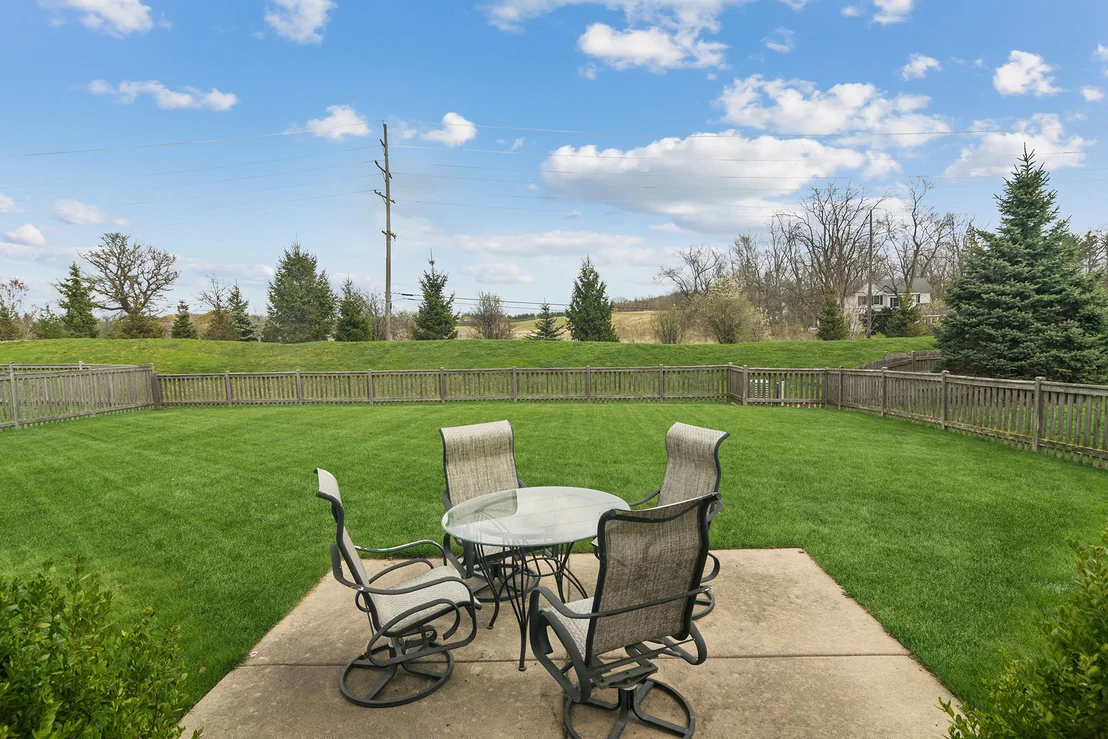 Photo of 2574 Heron Lane