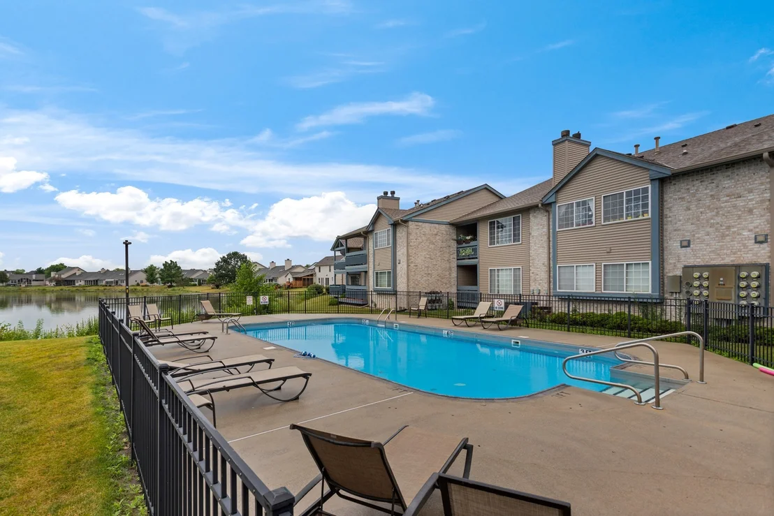 Photo of Unit 205 at 2406 Windward Boulevard