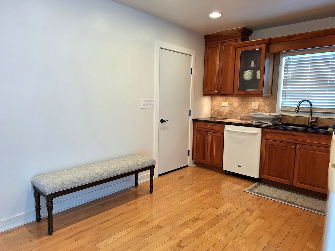 Photo of 227 Juneway Terrace