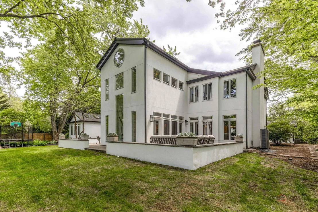 Photo of 790 W Deerpath Road