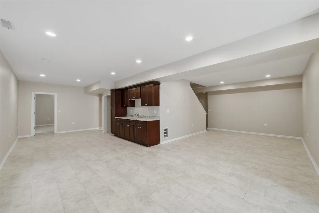 Photo of 301 Spruce Street