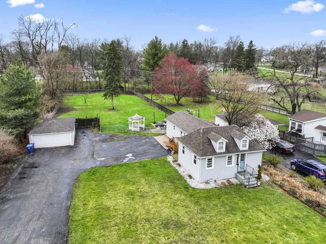 Photo of 4616 River Drive