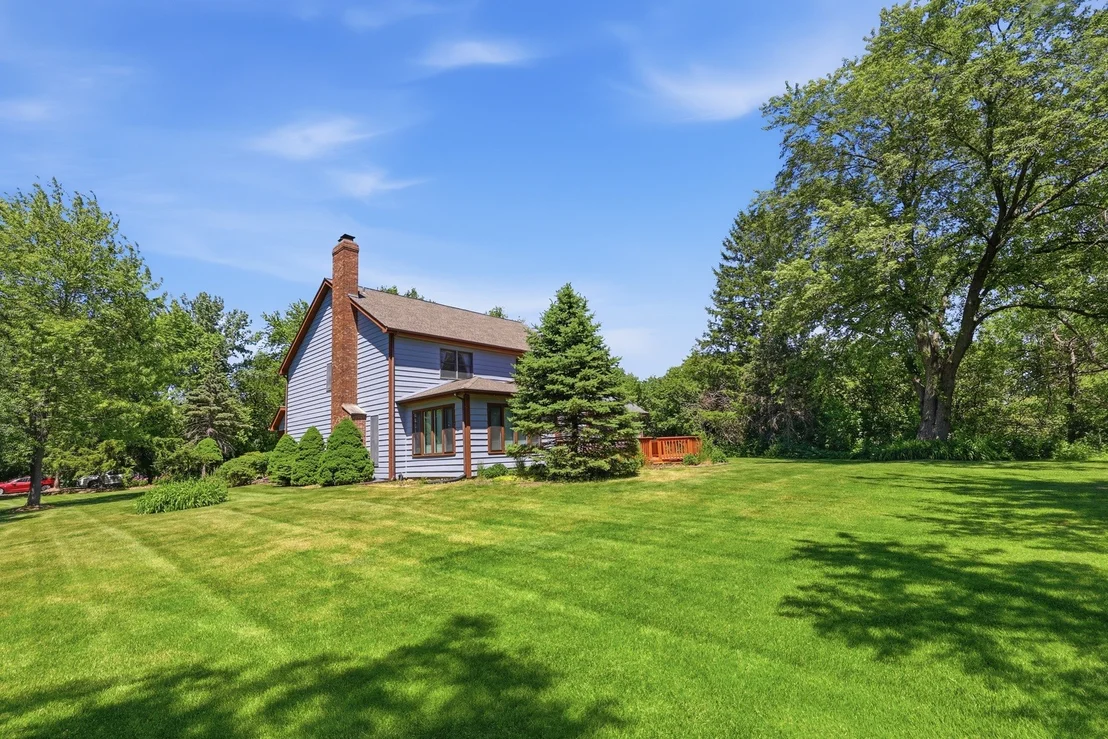 Photo of 107 Roxborough Place