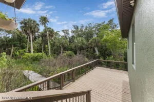 Photo of 881 Mandarin Drive NE