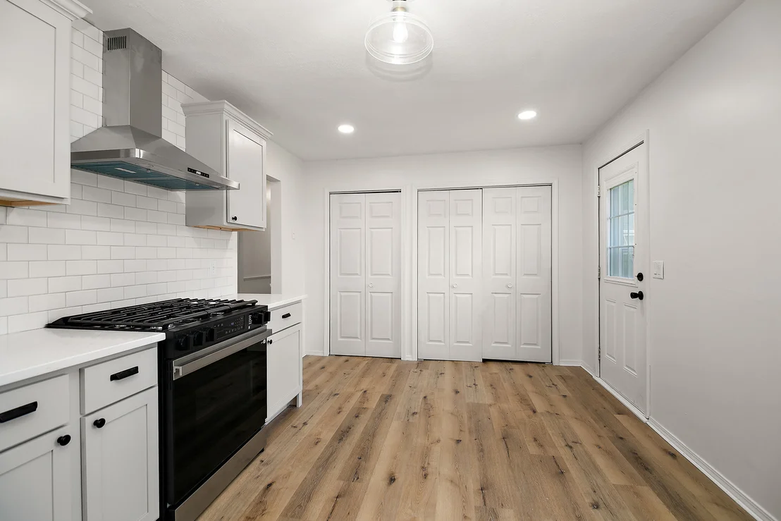 Photo of 362 S BARBARA Drive