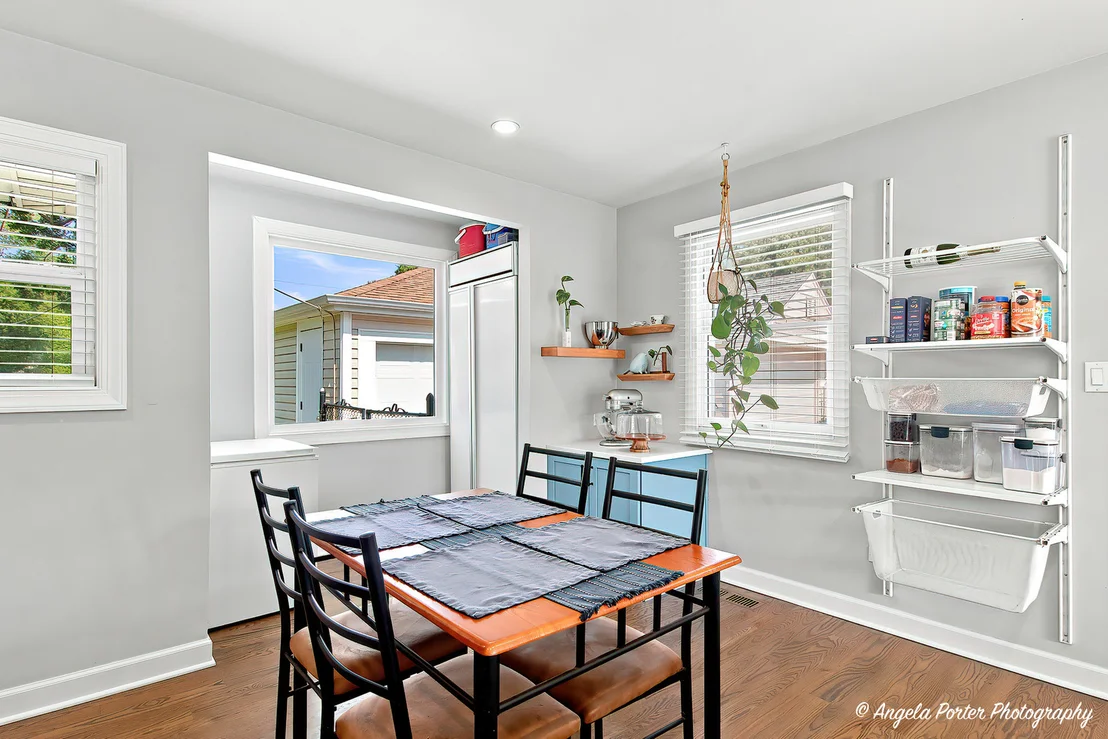 Photo of 2409 Robin Lane