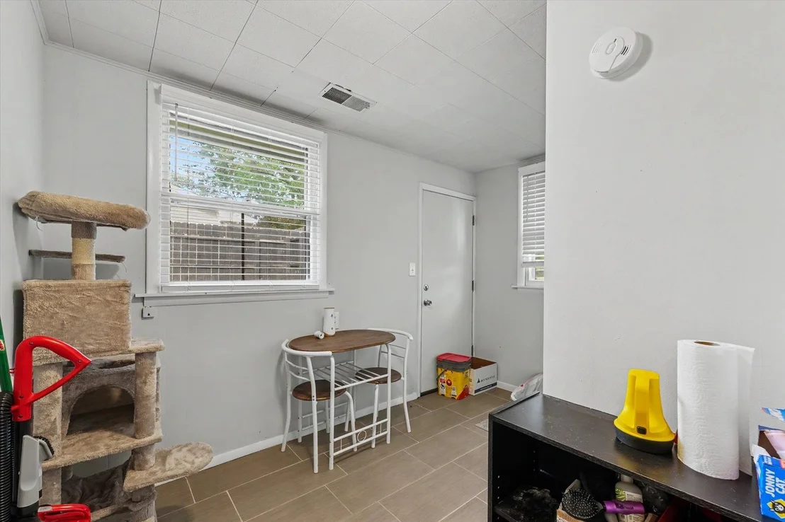 Photo of 1906 Winchester Drive