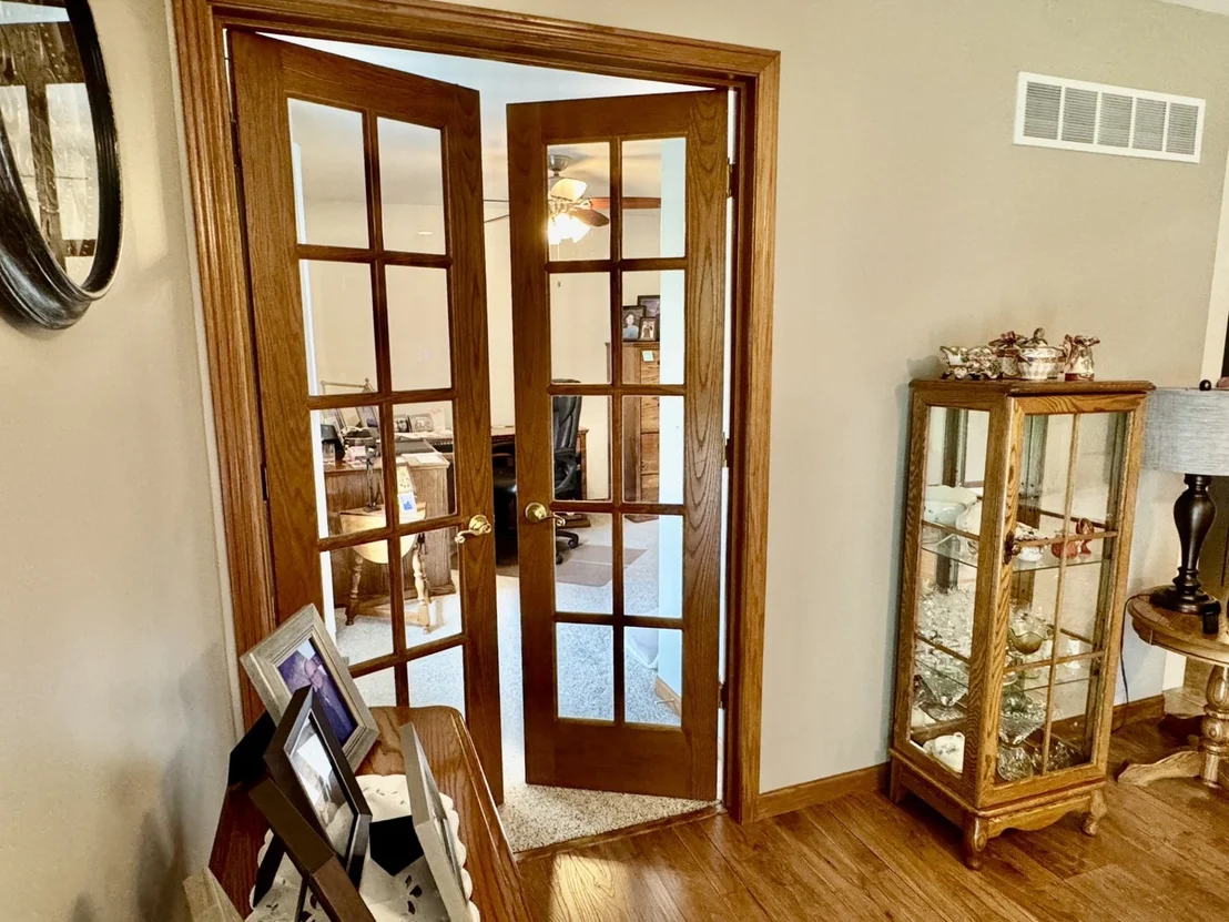 Photo of 2806 Becker Drive