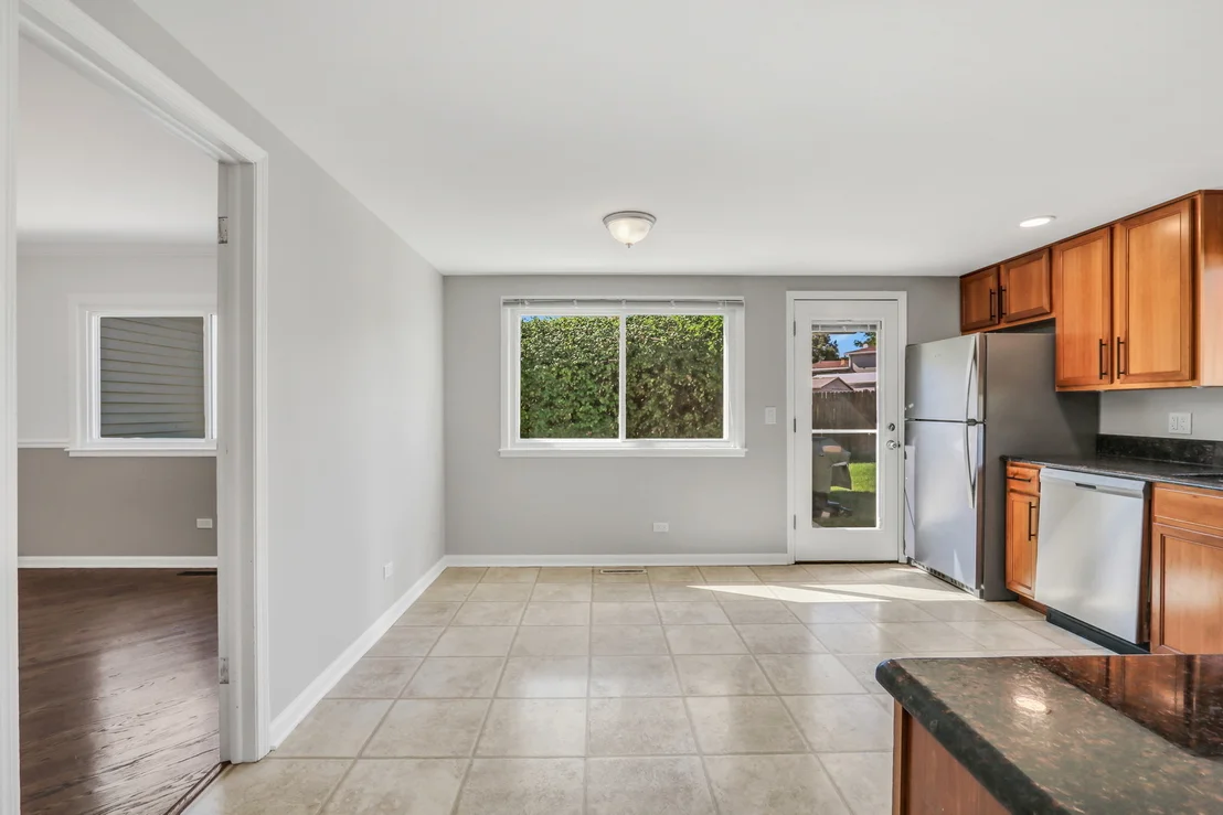 Photo of 1430 W Jo Ann Lane