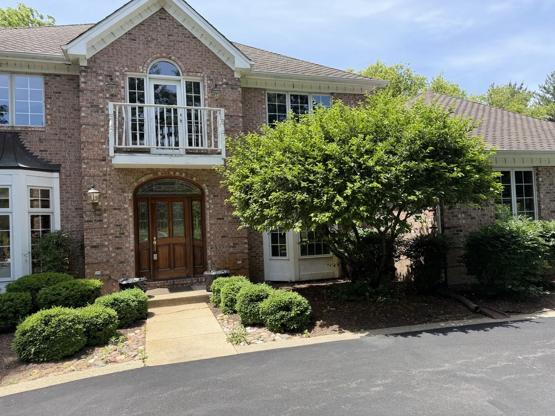 Photo of 17N656 Adams Drive