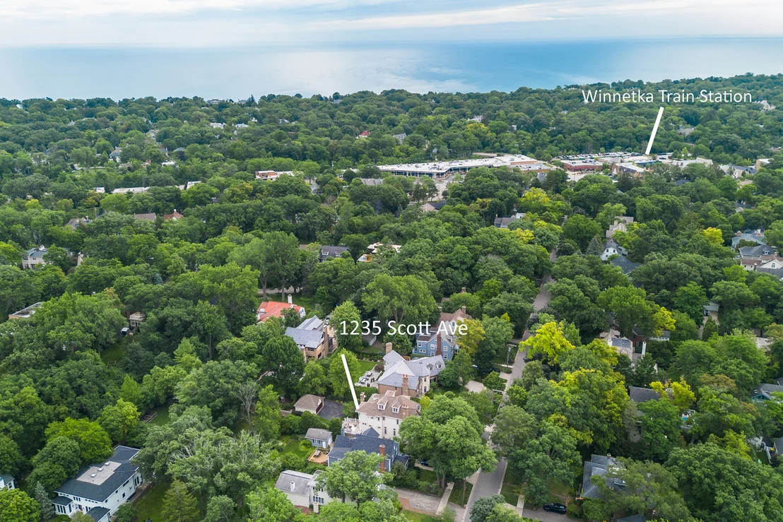 Photo of 1235 Scott Avenue