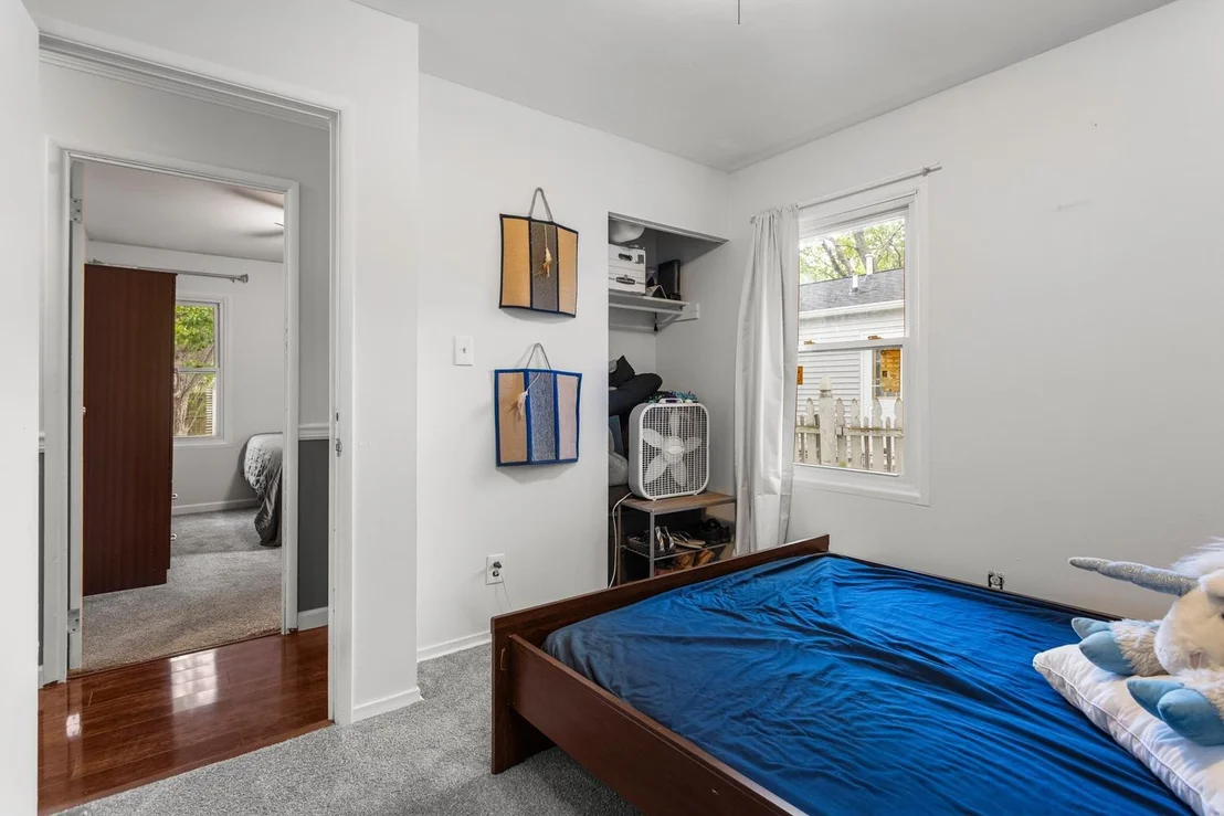 Photo of 1619 Clover Lane