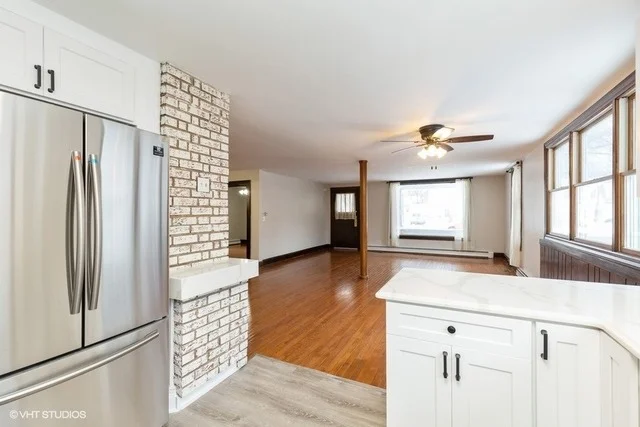 Photo of 364 N COMMONWEALTH Avenue