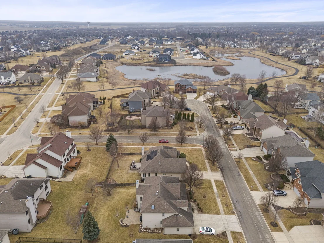 Photo of 204 Amherst Circle
