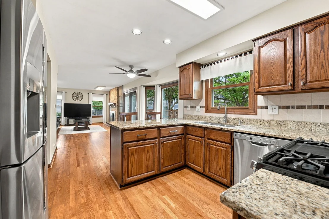 Photo of 1011 E Amberwood Circle