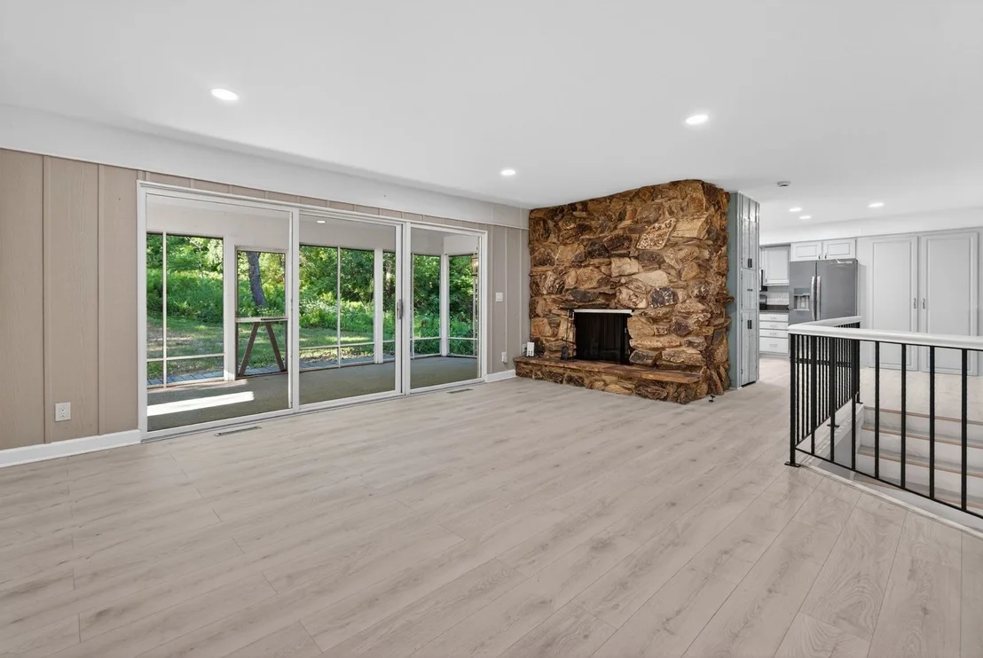 Photo of 5154 CROFTON Drive