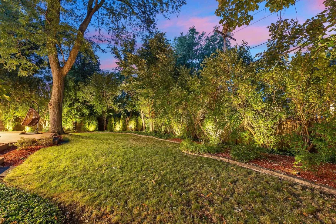 Photo of 623 Echo Lane