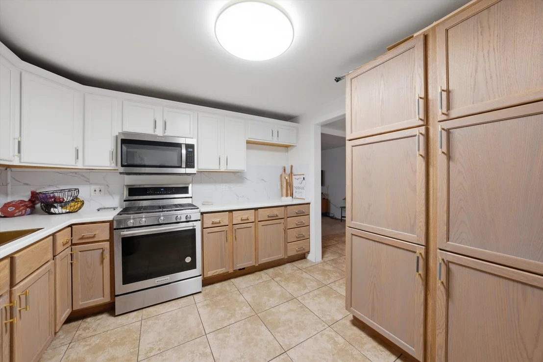 Photo of 277 W Raye Drive