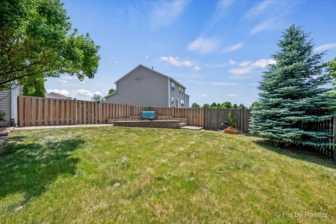 Photo of 909 Avalon Way