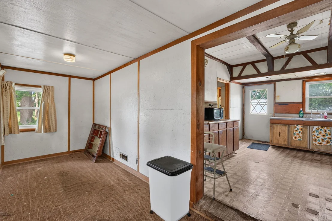 Photo of 406 W 3rd Street
