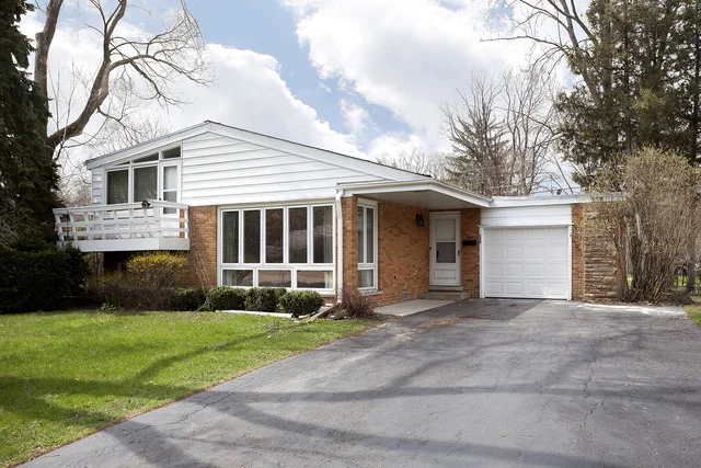 Photo of 558 MALLARD Lane