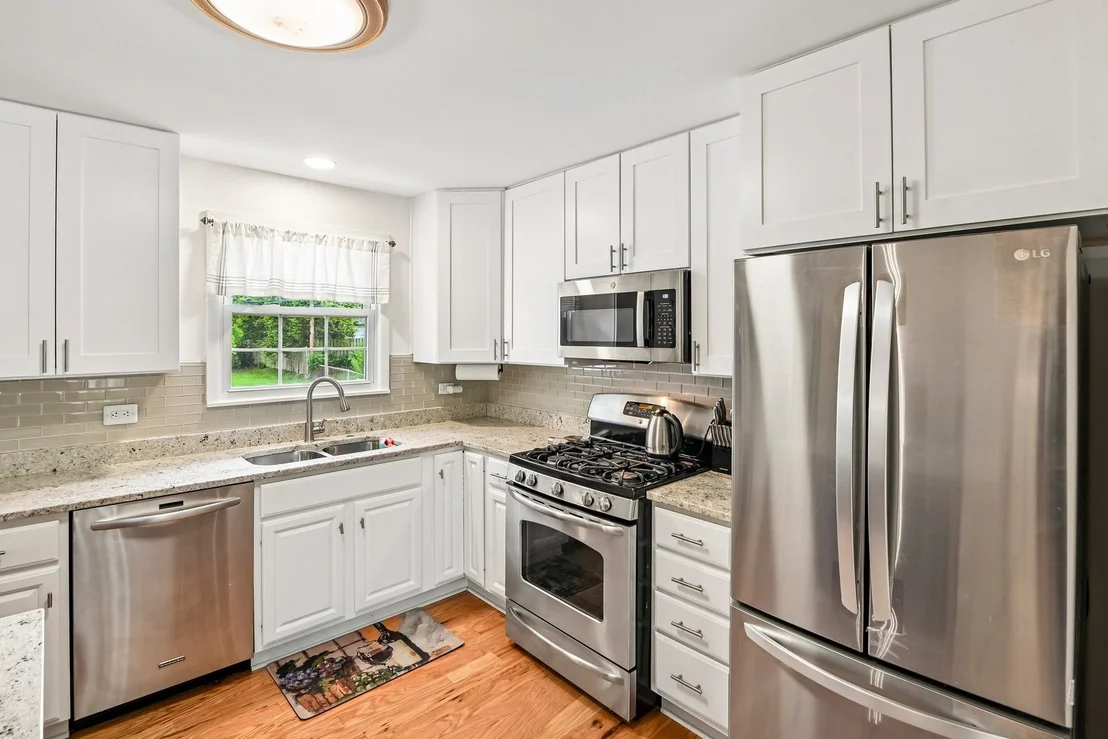 Photo of 5733 Rose Court