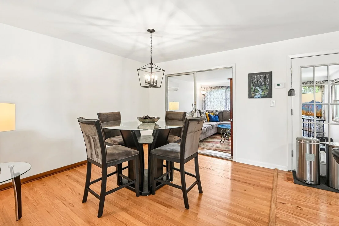 Photo of 5733 Rose Court